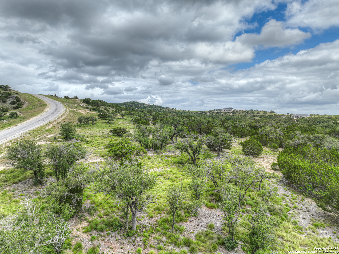 85 Majestic hills, Blanco, TX 78606