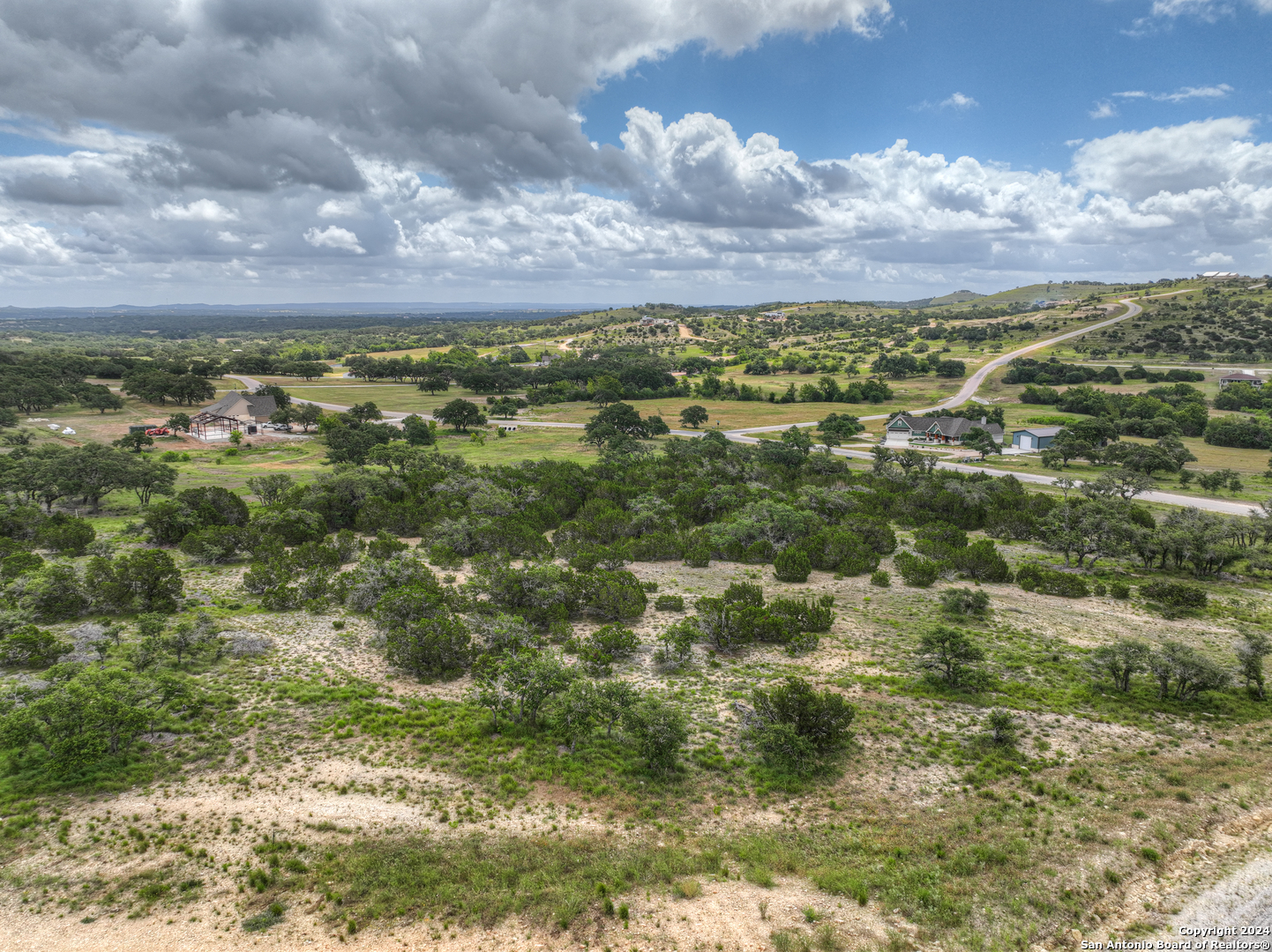 85 Majestic hills, Blanco, TX 78606
