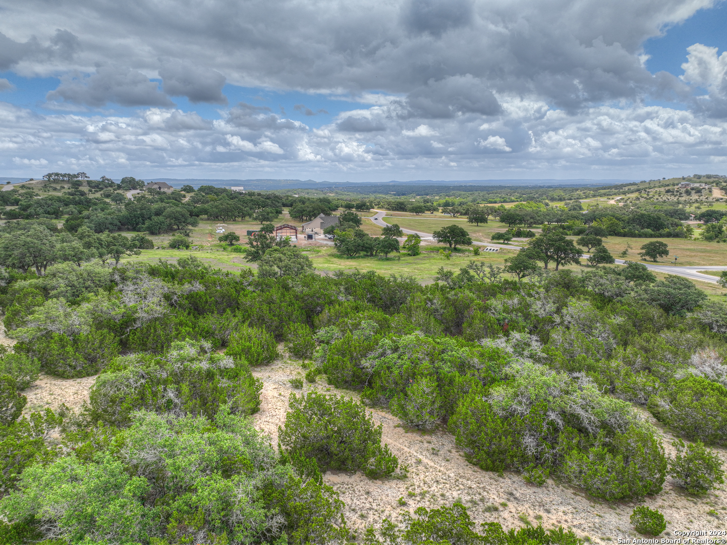 85 Majestic hills, Blanco, TX 78606