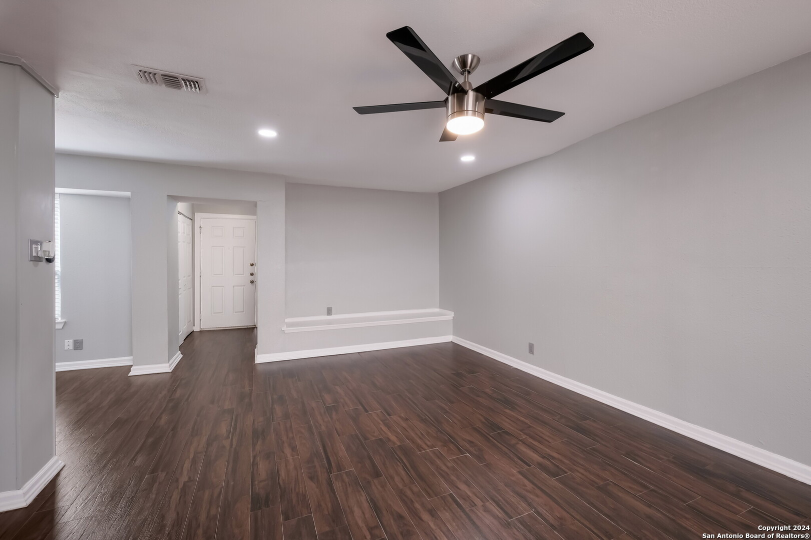 100 Lorenz, #804, San Antonio, TX 78209
