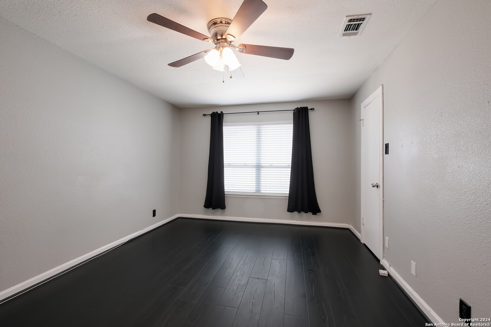 100 Lorenz, #804, San Antonio, TX 78209