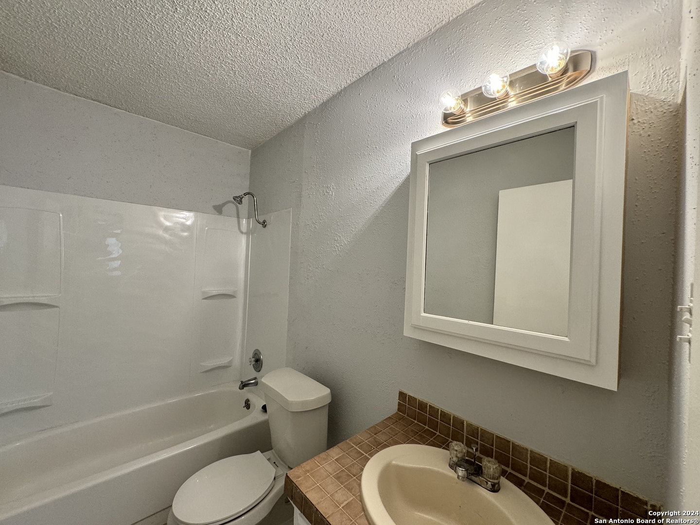 6604 SPRING HURST ST, San Antonio, TX 78249