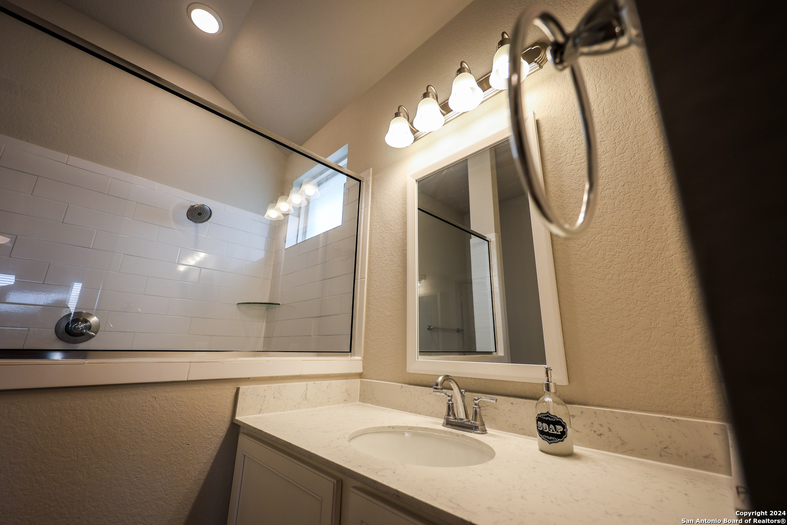 1931 Esplanade, New Braunfels, TX 78130