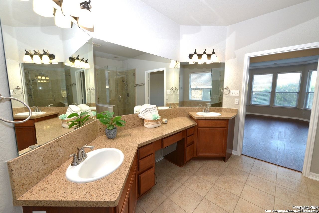 2402 CORTONA MIST, San Antonio, TX 78260