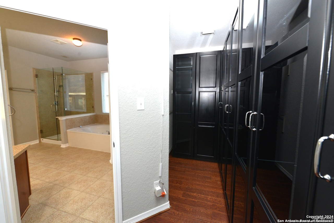 2402 CORTONA MIST, San Antonio, TX 78260