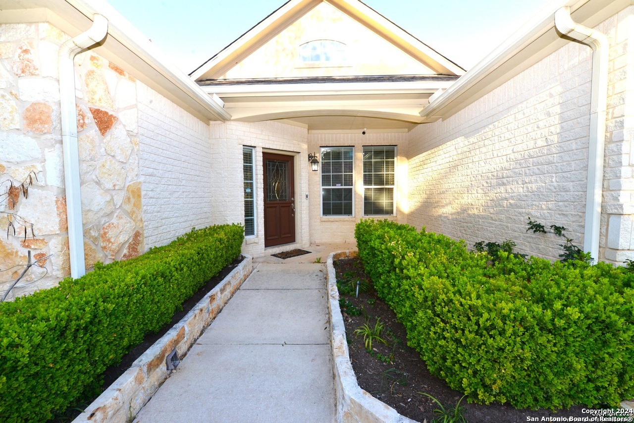 2402 CORTONA MIST, San Antonio, TX 78260