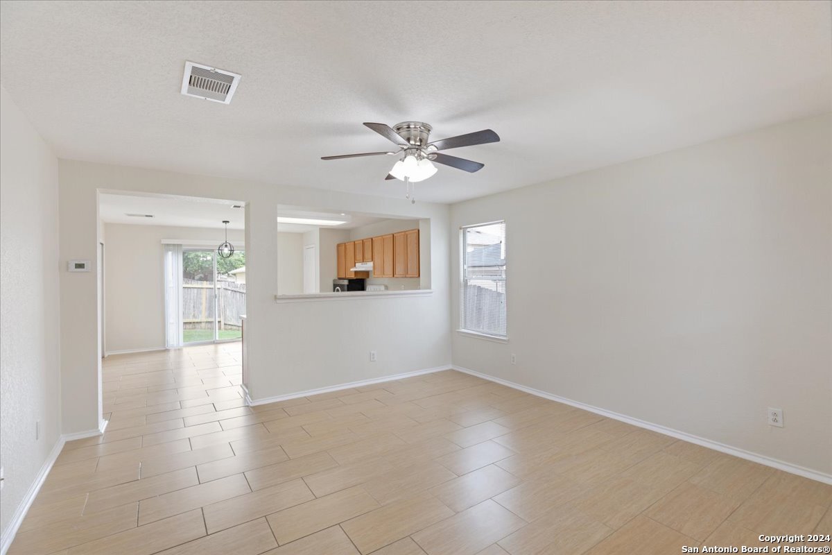 833 BARREL PT, San Antonio, TX 78251