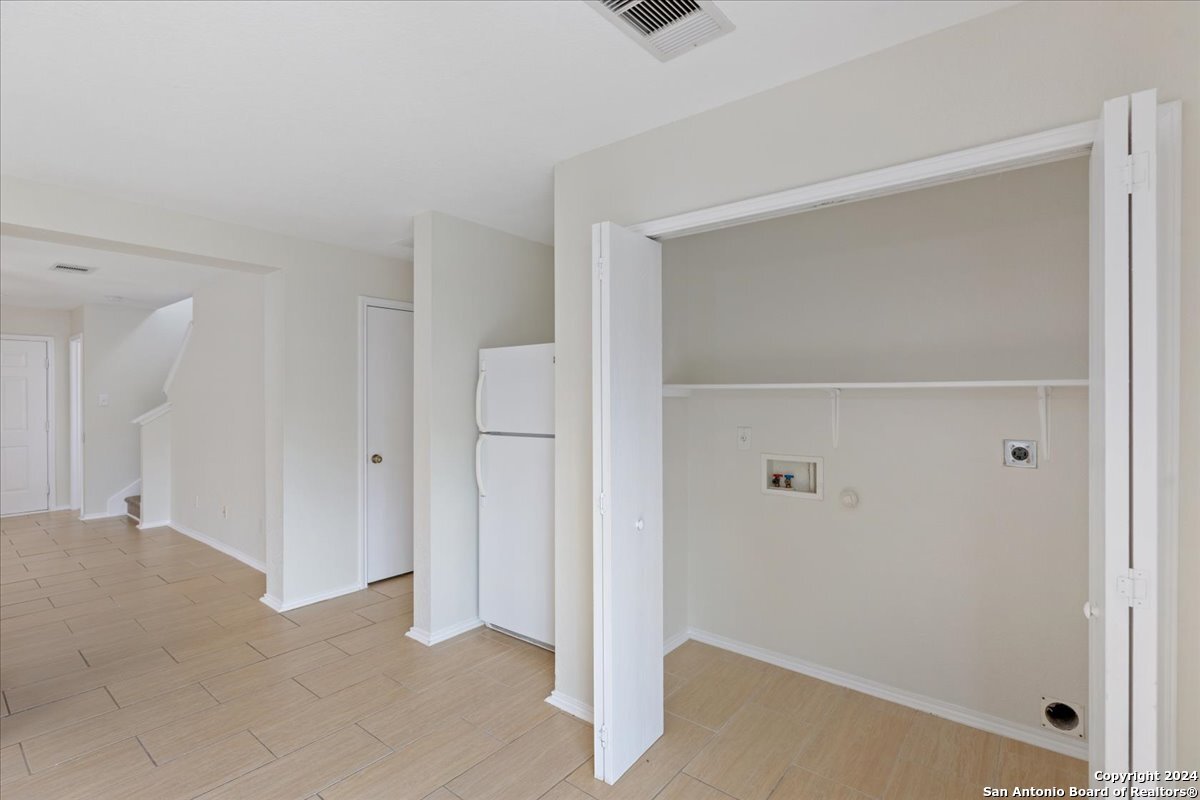 833 BARREL PT, San Antonio, TX 78251