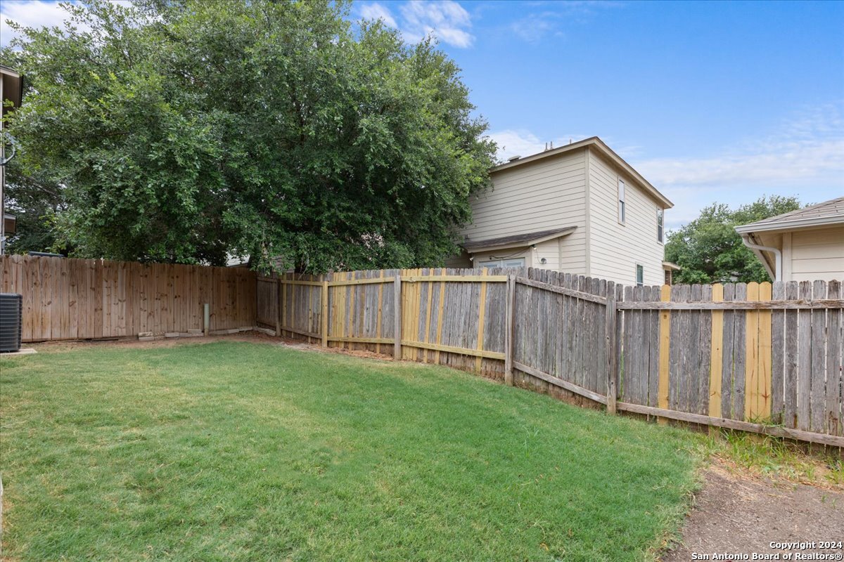833 BARREL PT, San Antonio, TX 78251