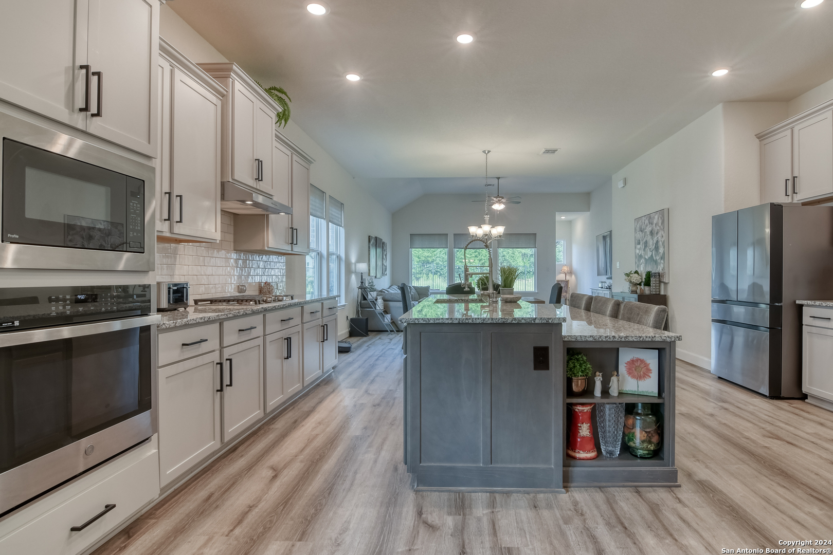107 Cheslyn, Boerne, TX 78006