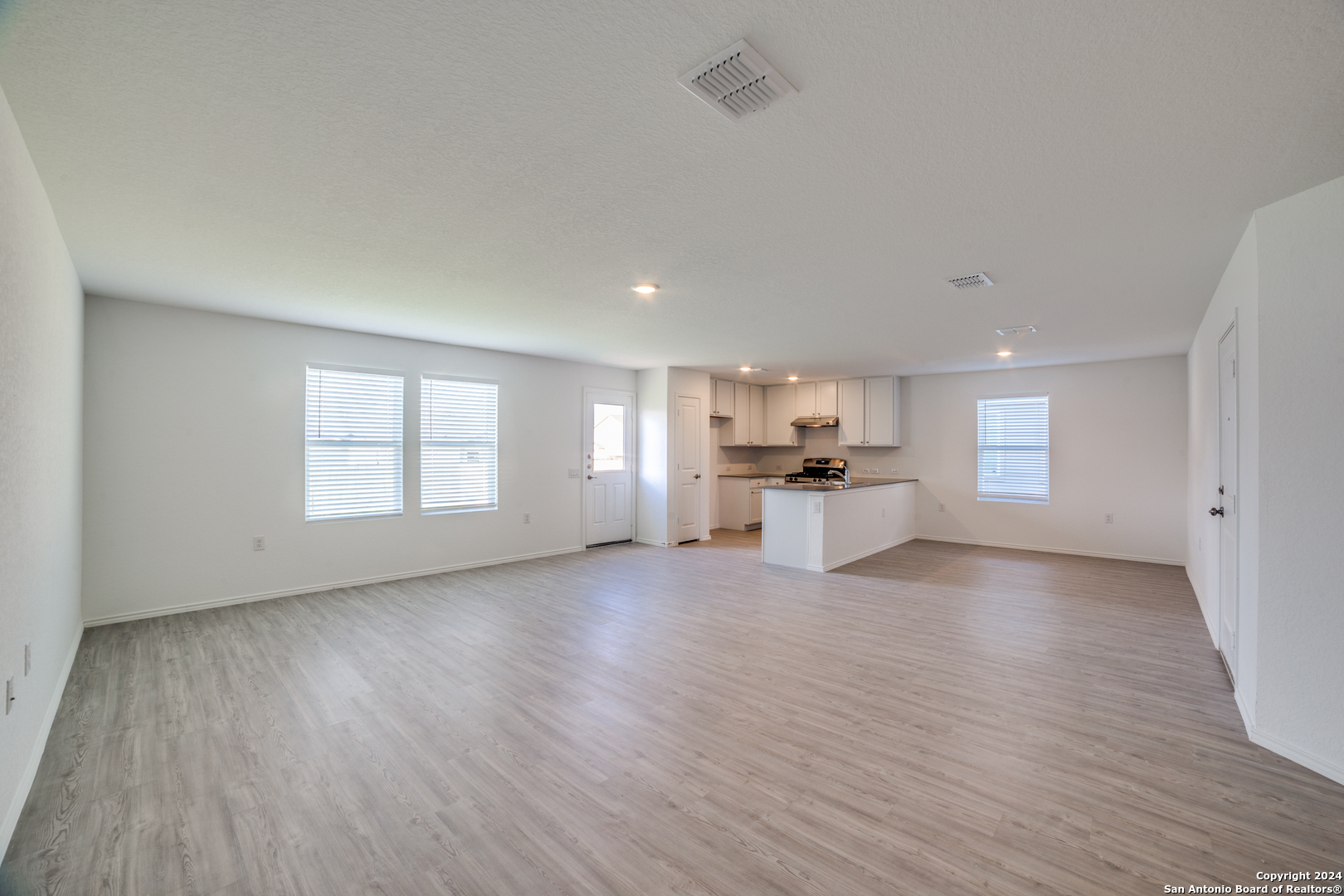 1426 Laima Curve, San Antonio, TX 78224