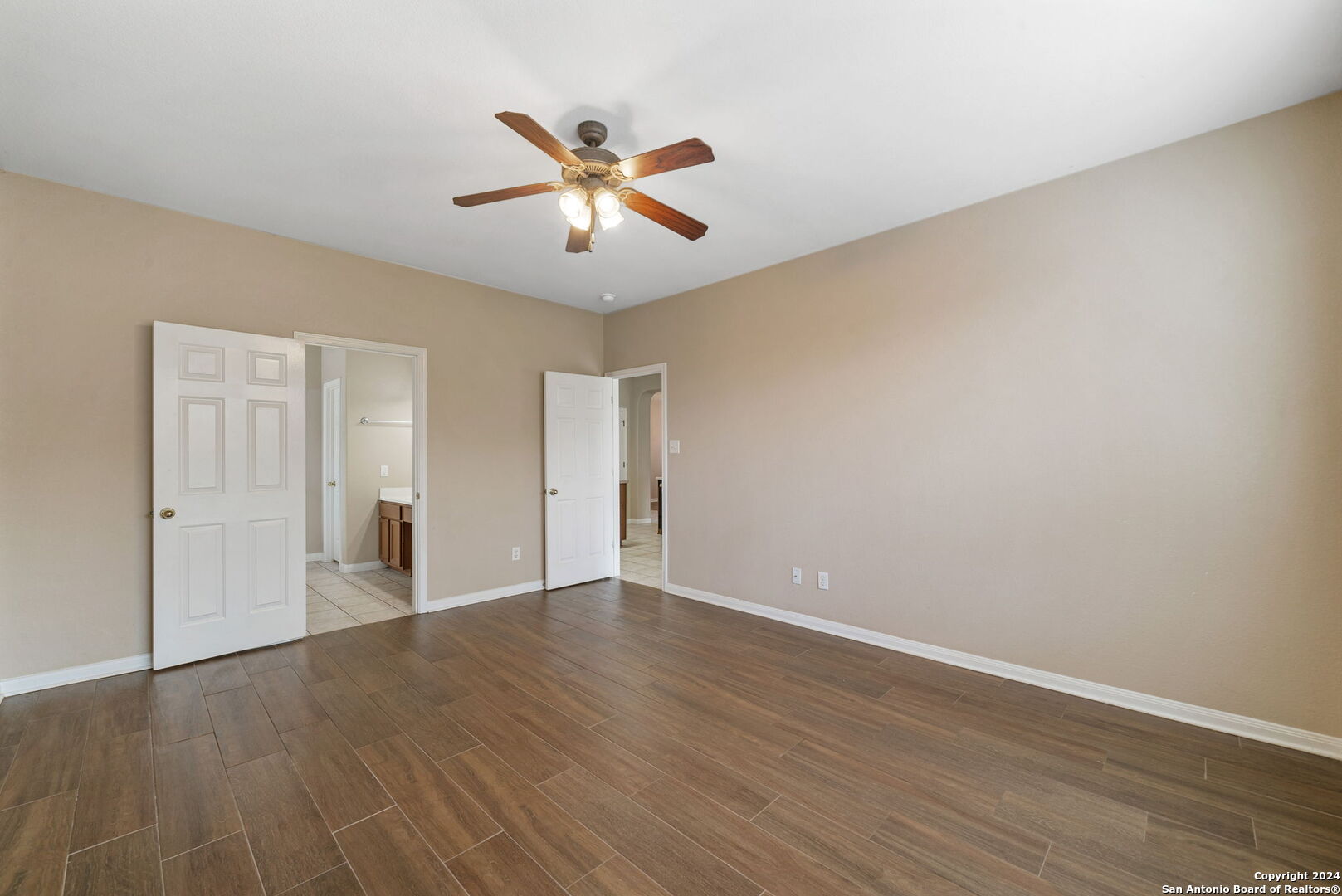 25811 Copperas Ln, San Antonio, TX 78260