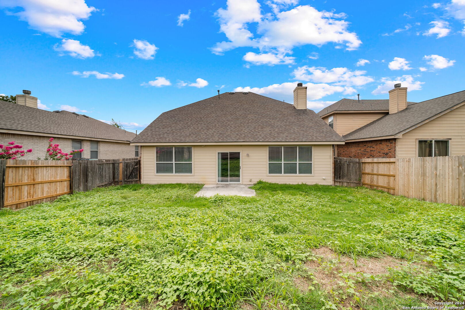 25811 Copperas Ln, San Antonio, TX 78260