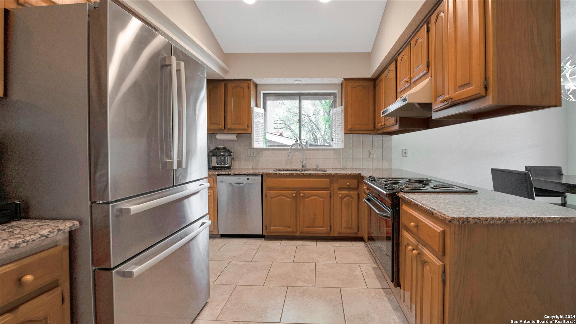 2626 LOCKHILL SELMA RD, San Antonio, TX 78230