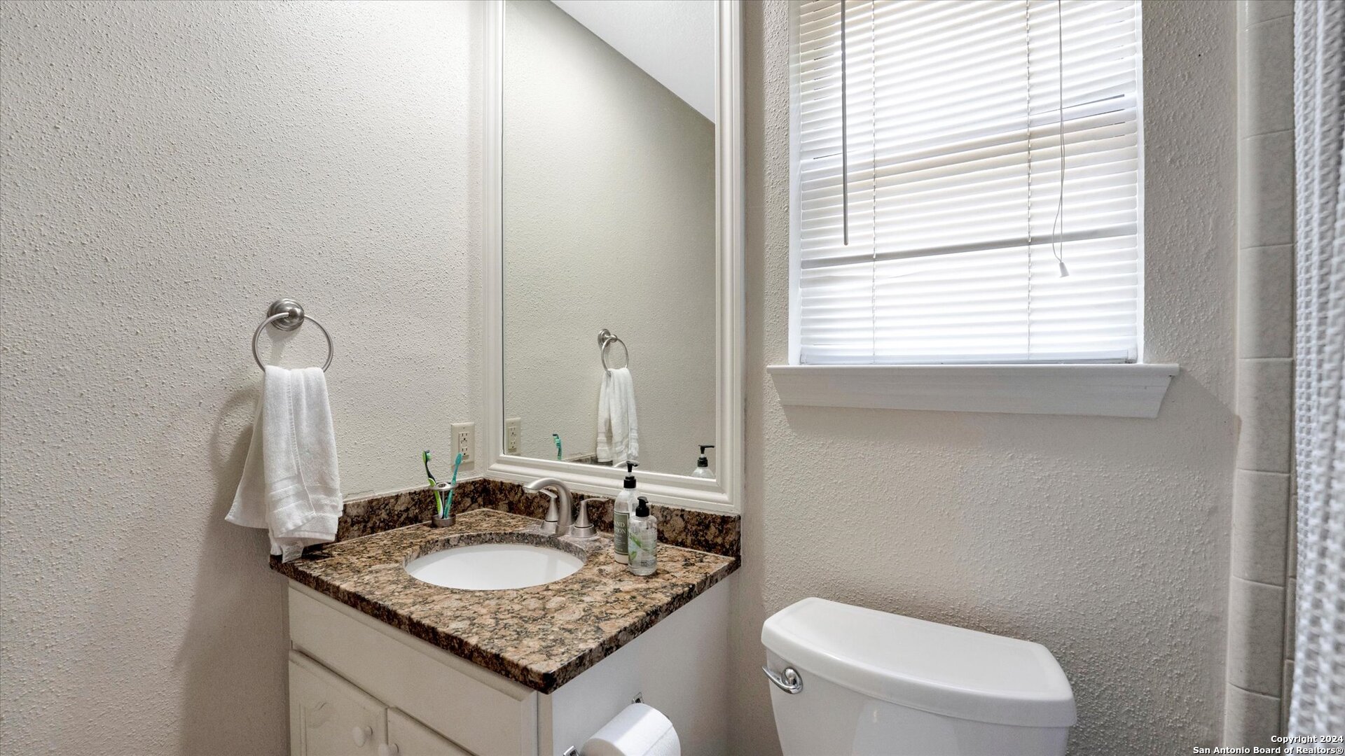 2626 LOCKHILL SELMA RD, San Antonio, TX 78230