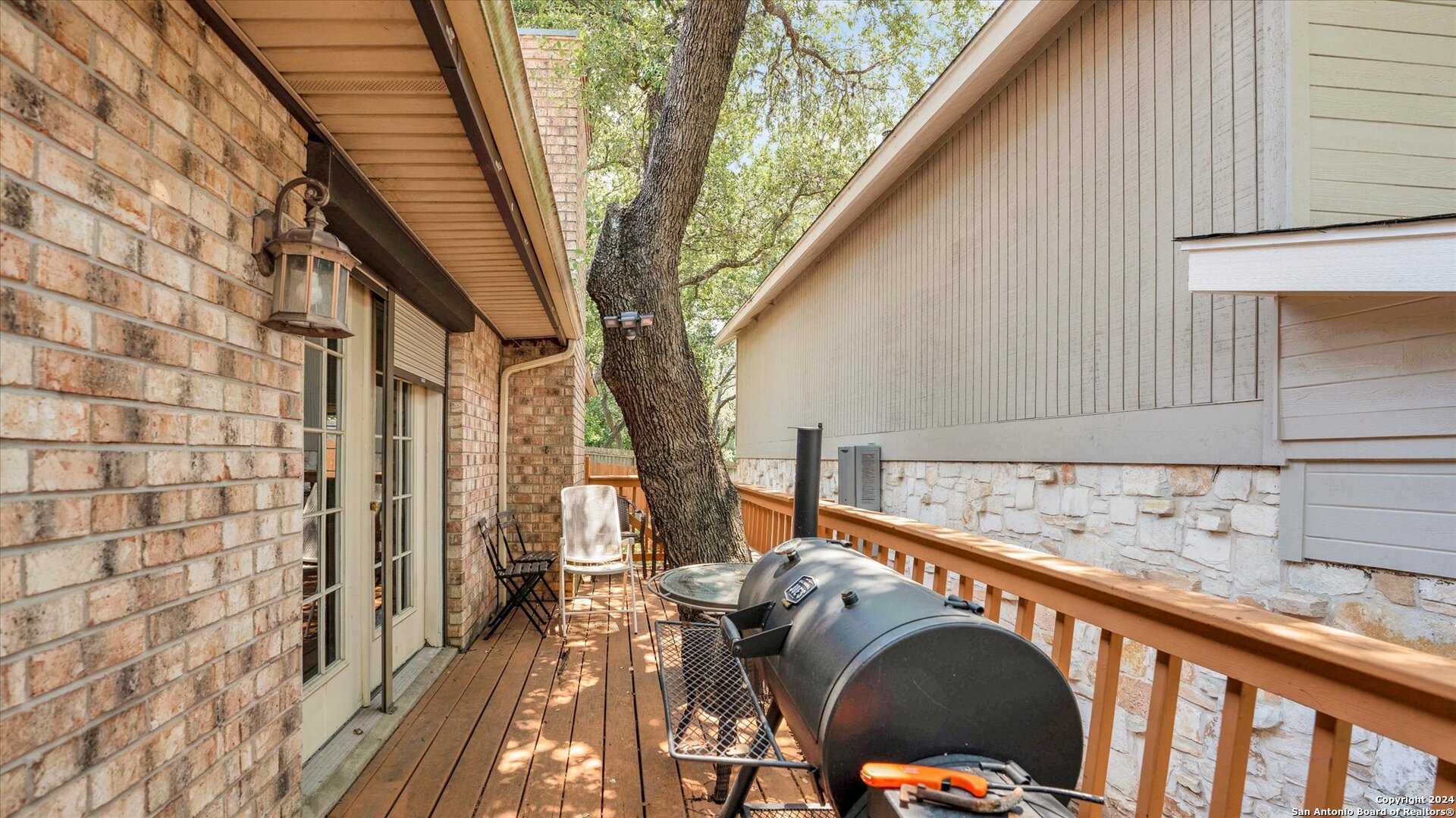 2626 LOCKHILL SELMA RD, San Antonio, TX 78230