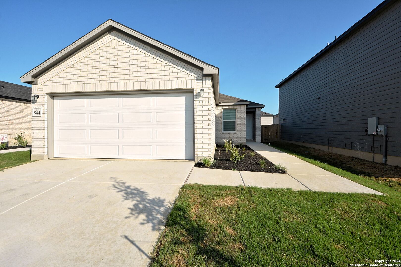 544 DAKOTA CRK, New Braunfels, TX 78130