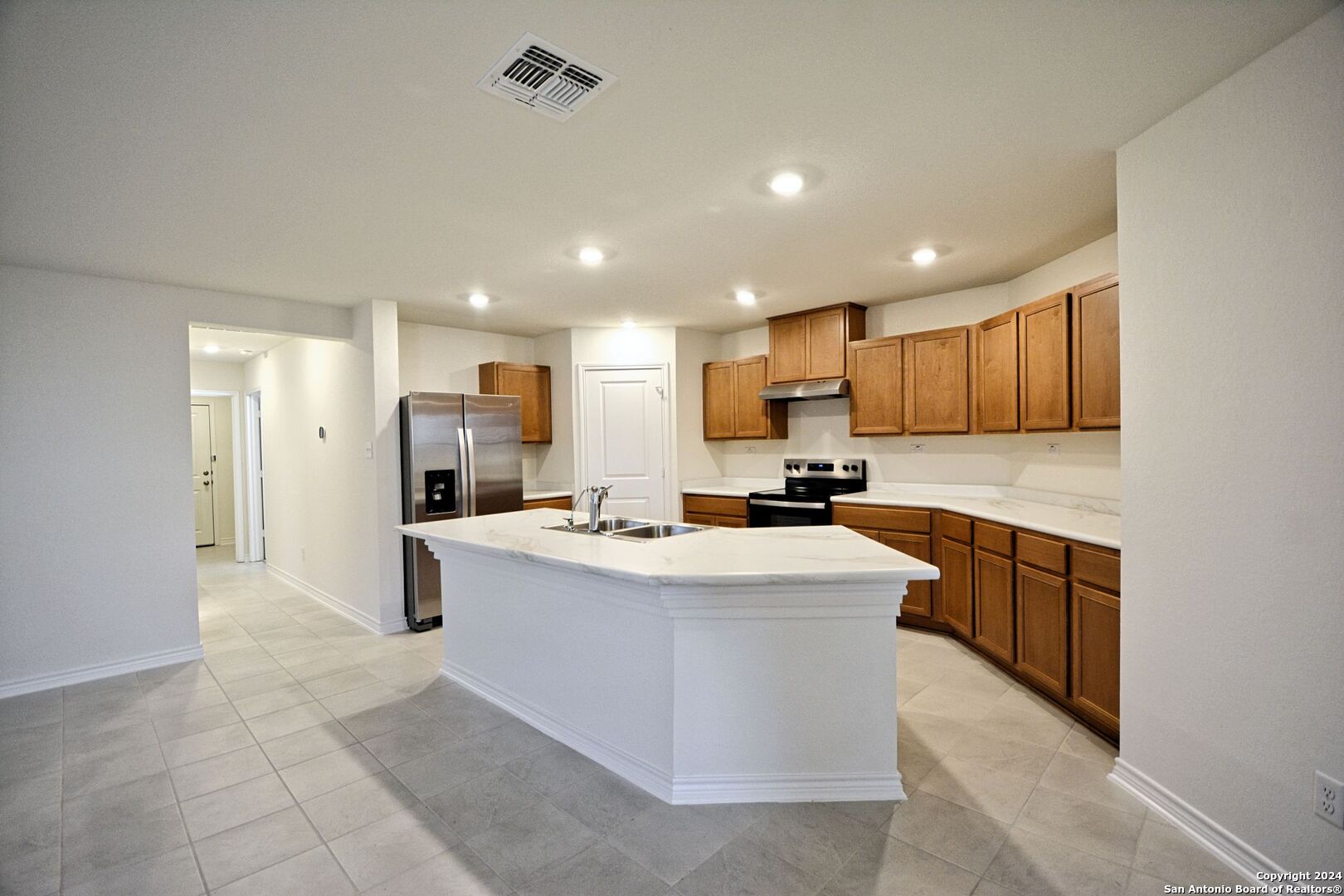 544 DAKOTA CRK, New Braunfels, TX 78130