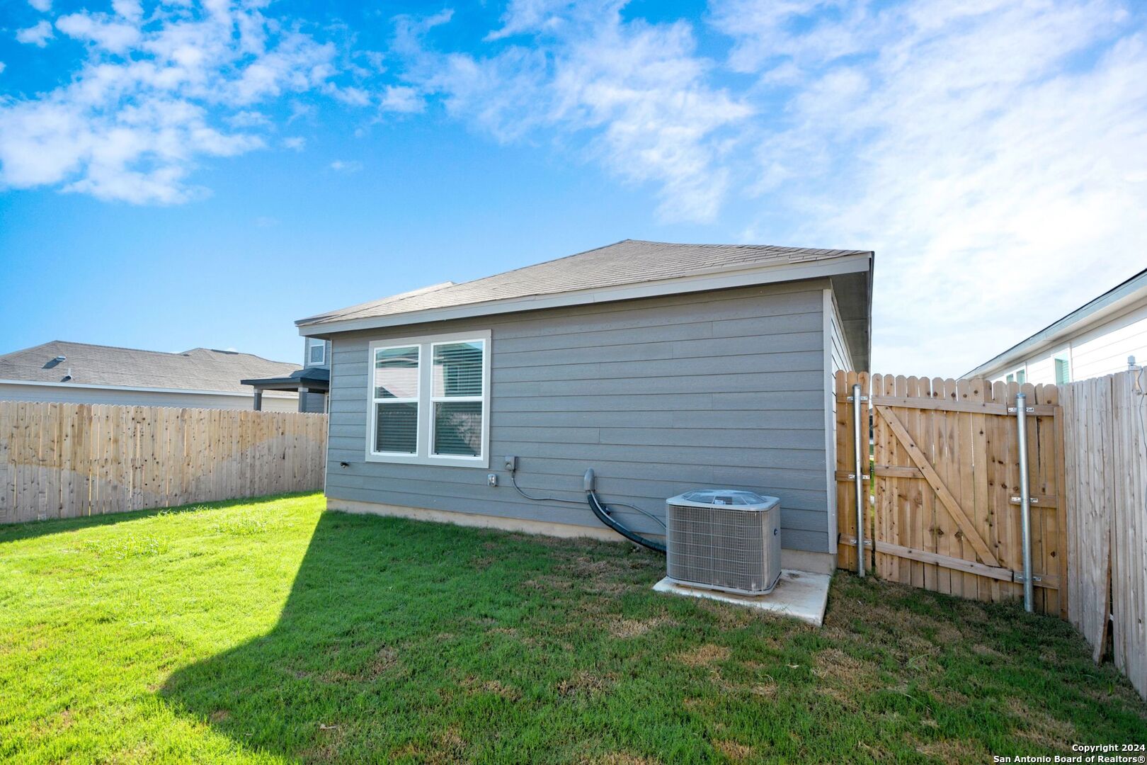 544 DAKOTA CRK, New Braunfels, TX 78130