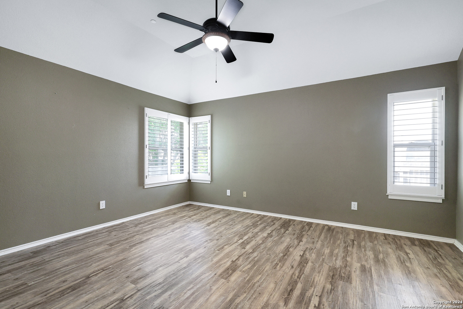 9511 BONNY BRG, San Antonio, TX 78240