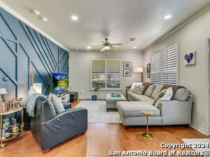 532 Refugio St Listing Cover Image