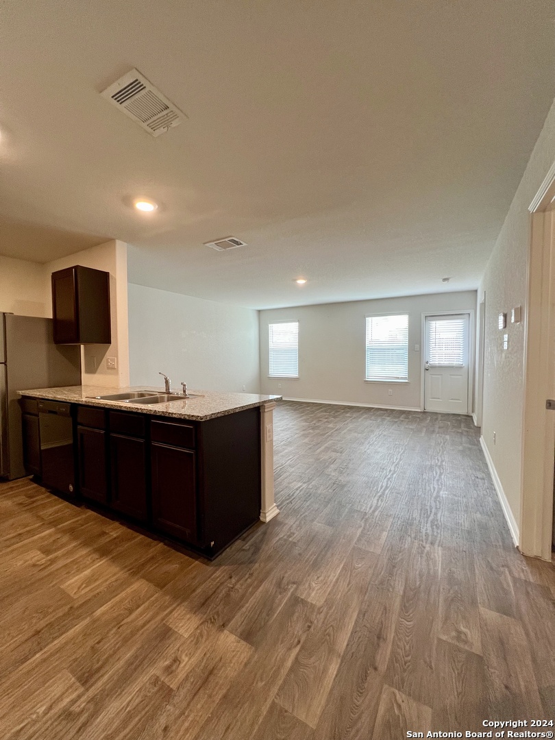 3208 Onion Creek, San Antonio, TX 78245
