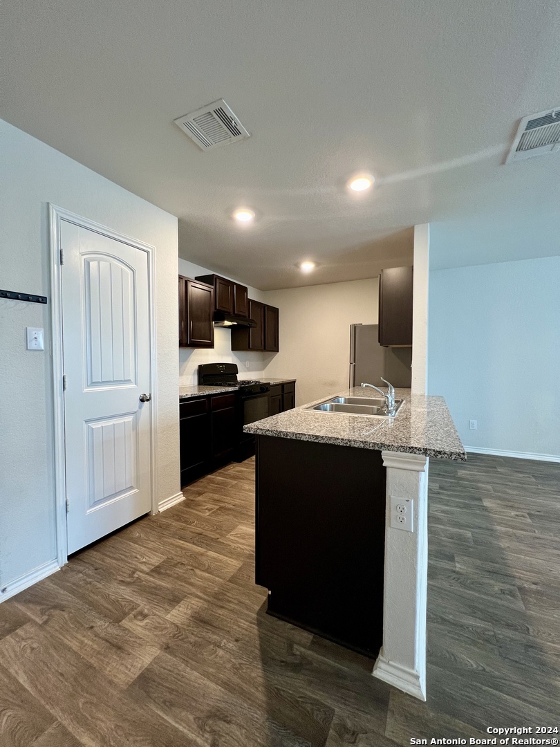 3208 Onion Creek, San Antonio, TX 78245