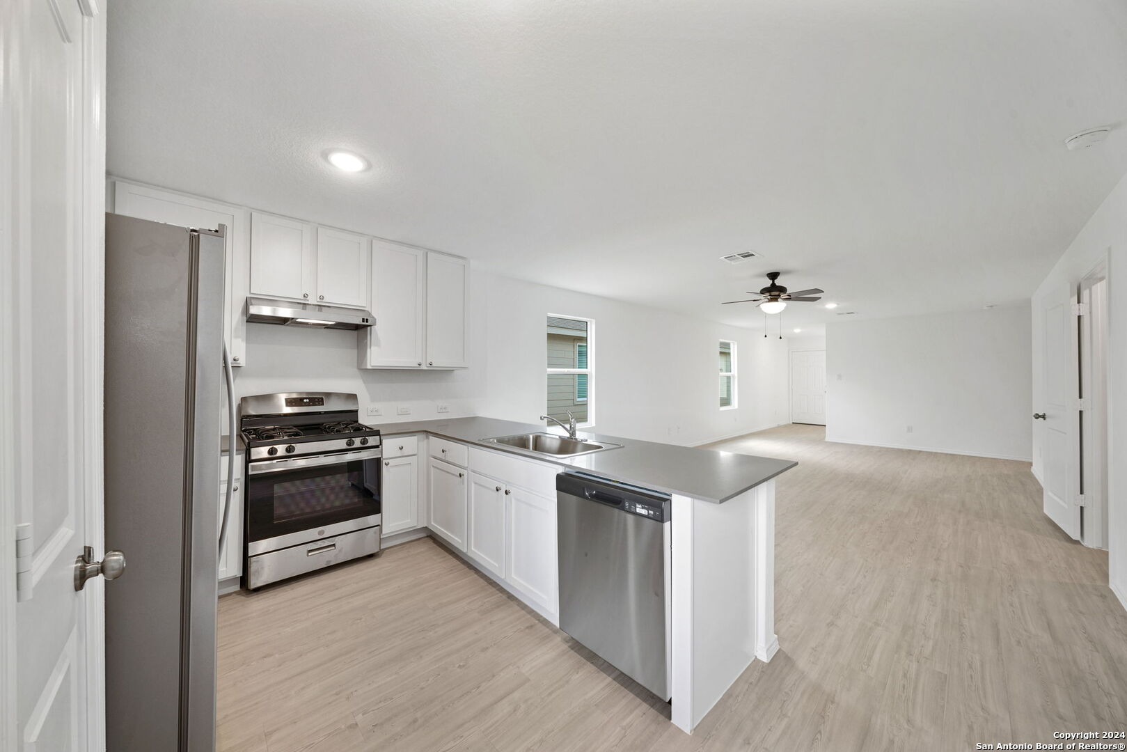 13819 BUFFALO VLY, San Antonio, TX 78252