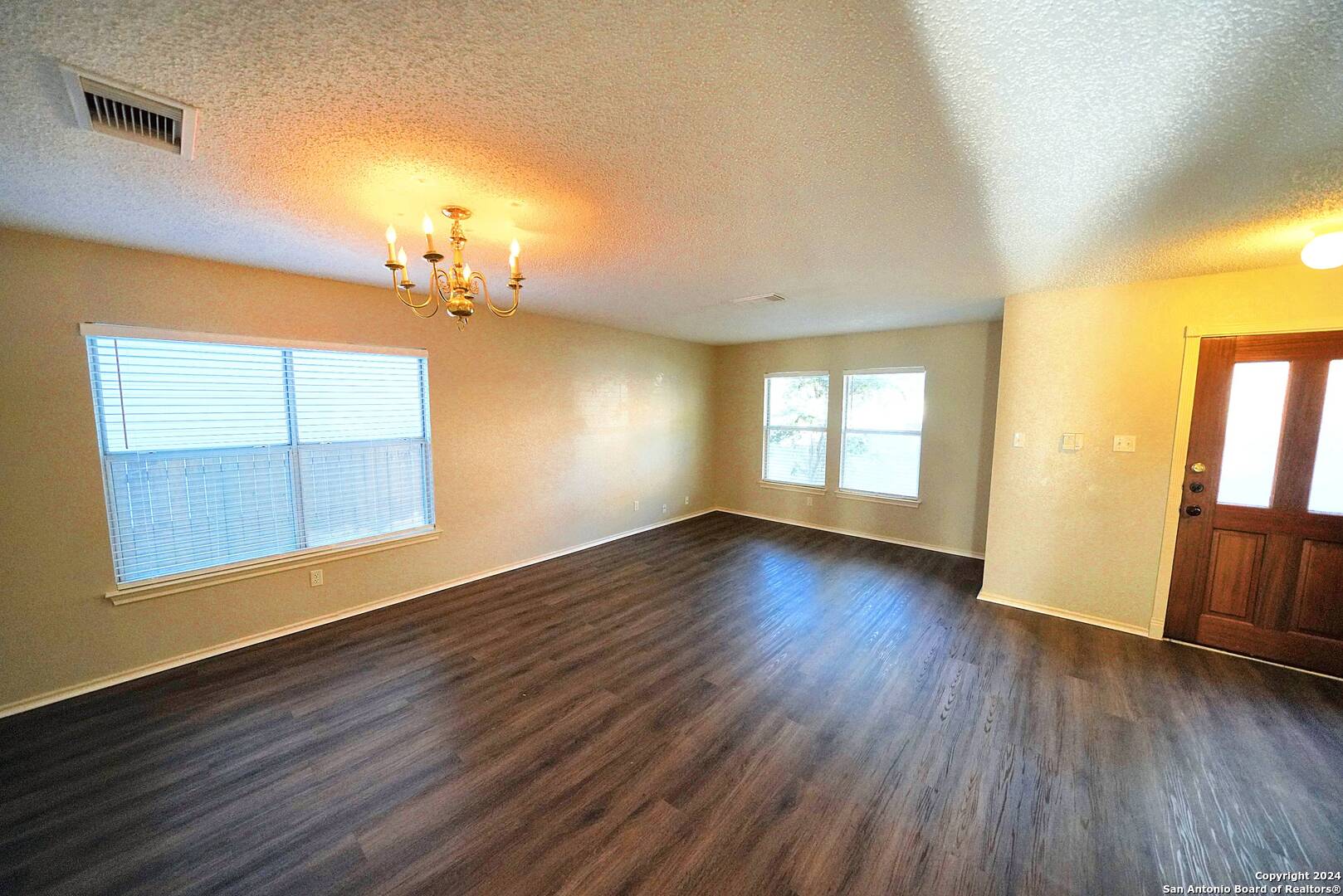 264 VICTORIA PT, Schertz, TX 78154