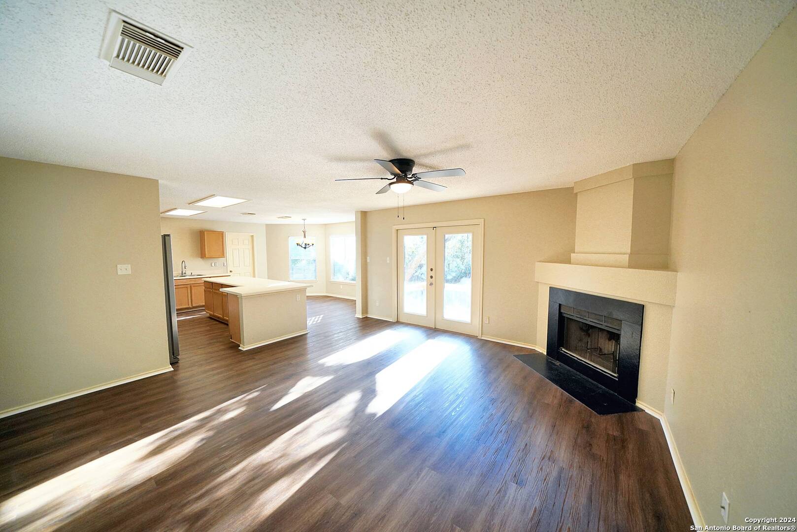 264 VICTORIA PT, Schertz, TX 78154