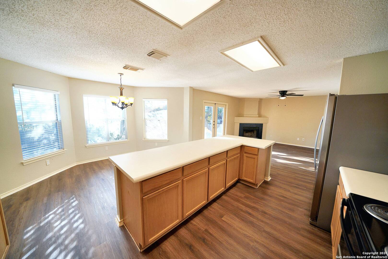 264 VICTORIA PT, Schertz, TX 78154