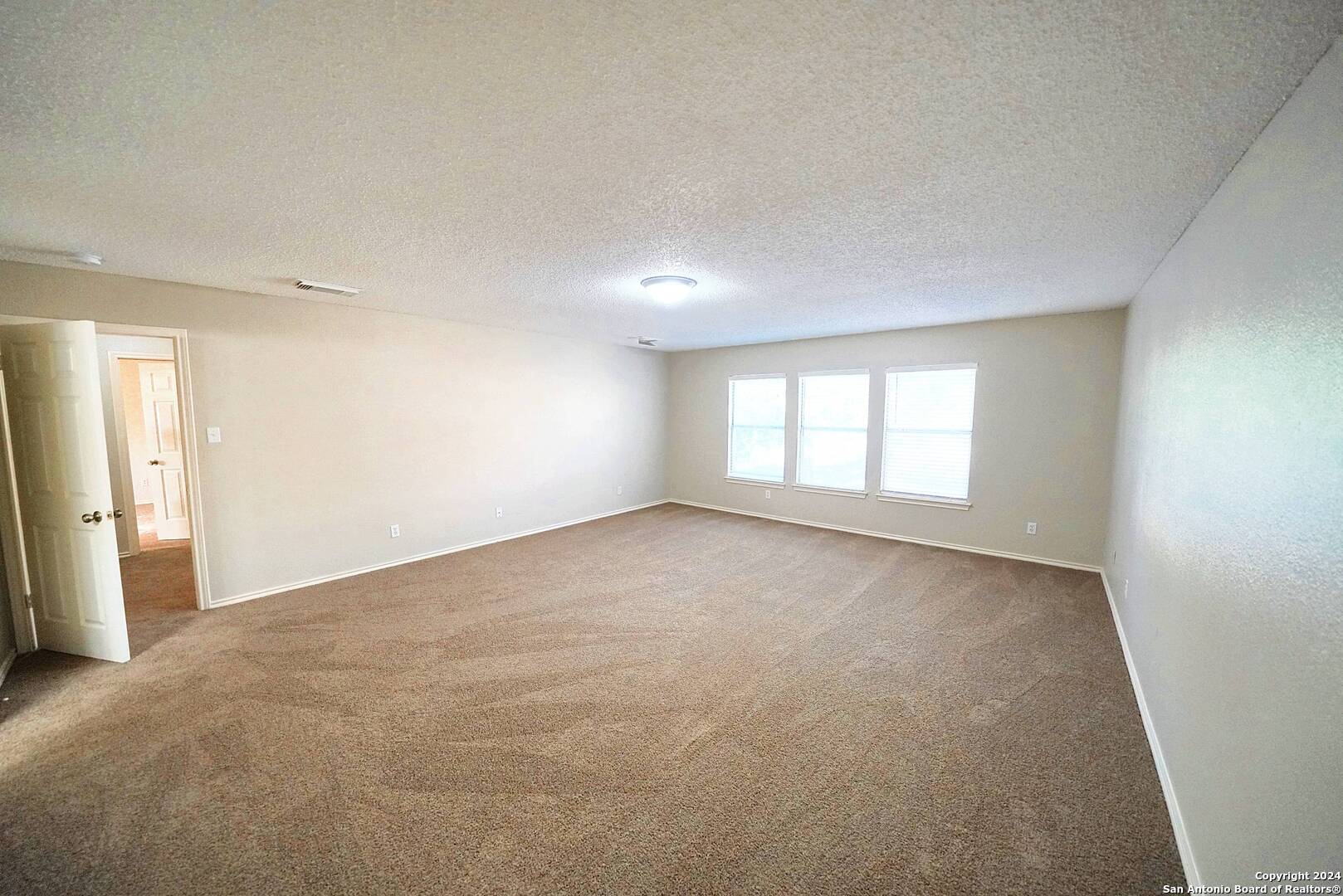 264 VICTORIA PT, Schertz, TX 78154