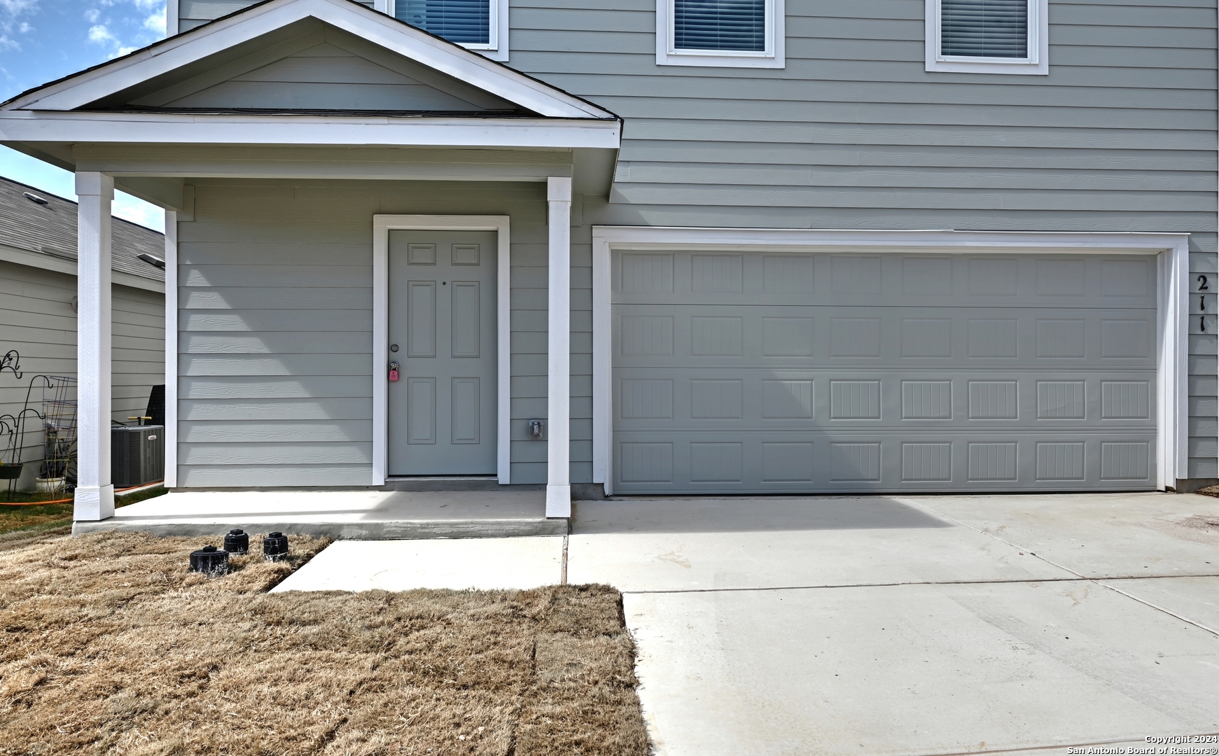 211 KAYDEN CT, Marion, TX 78124