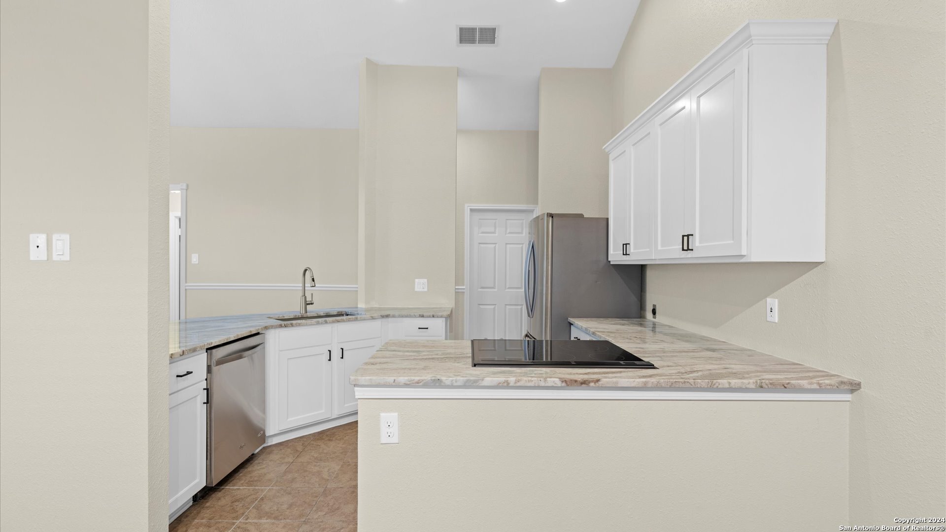7572 AUTUMN PARK, San Antonio, TX 78249