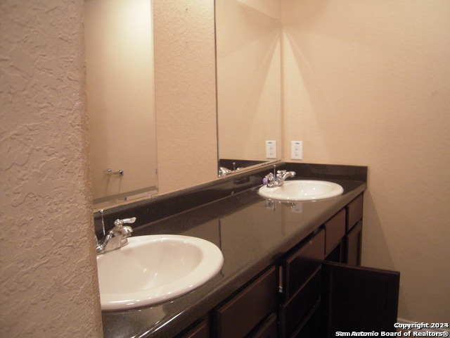 13604 WOODSTONE WAY, San Antonio, TX 78233