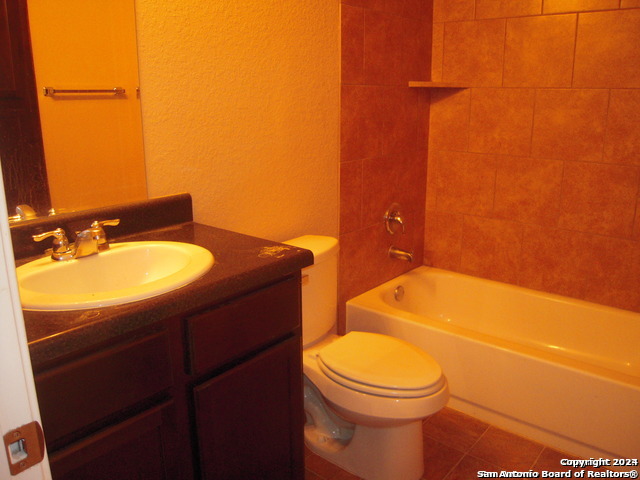 13604 WOODSTONE WAY, San Antonio, TX 78233