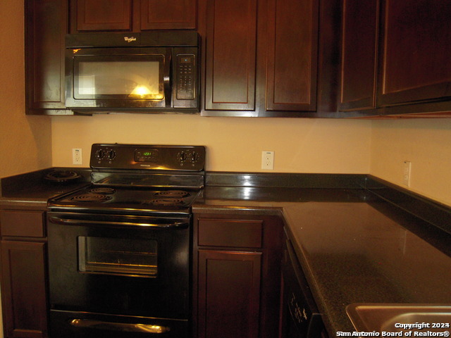 13604 WOODSTONE WAY, San Antonio, TX 78233