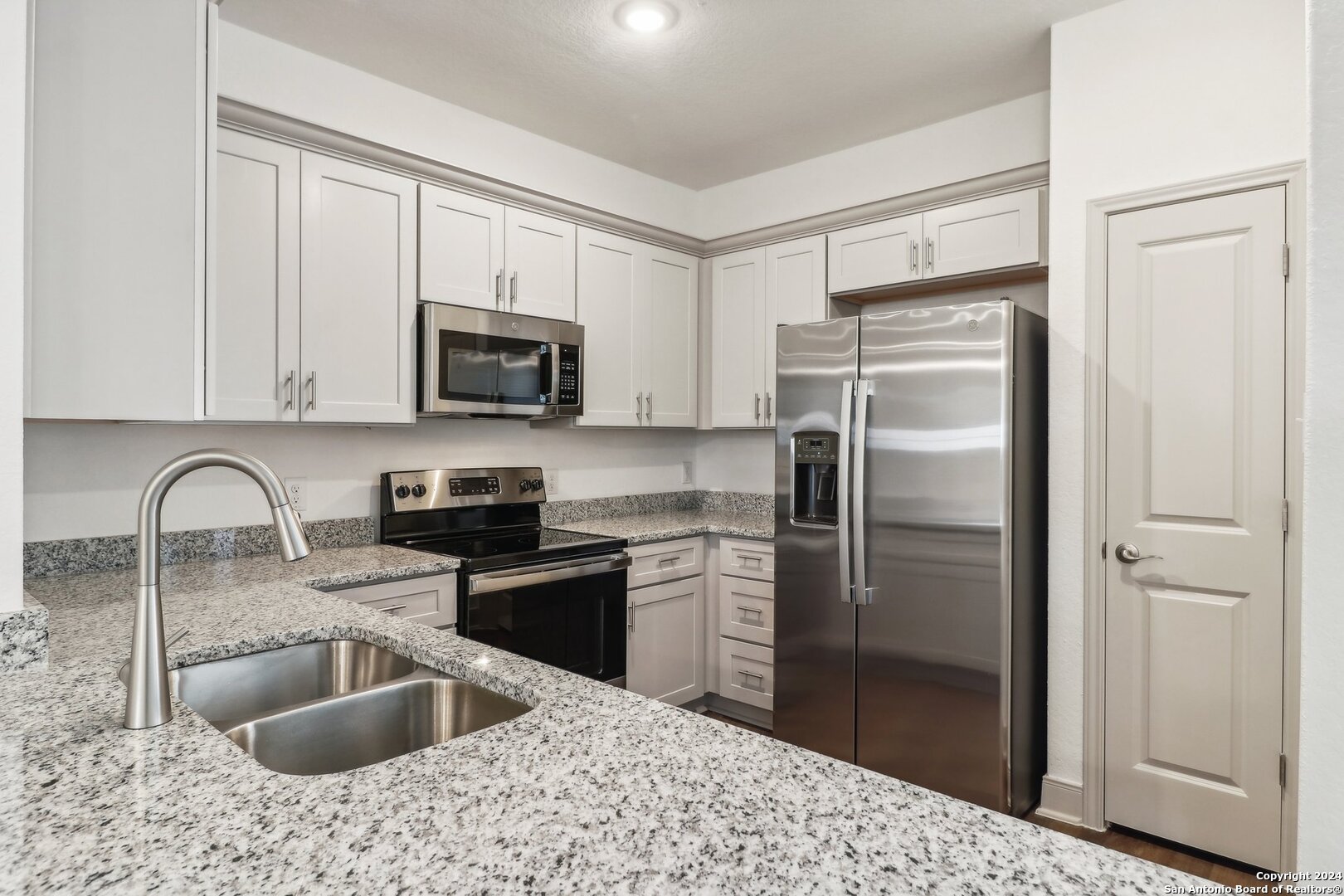 12313 MONTGOMERY FRST, San Antonio, TX 78252