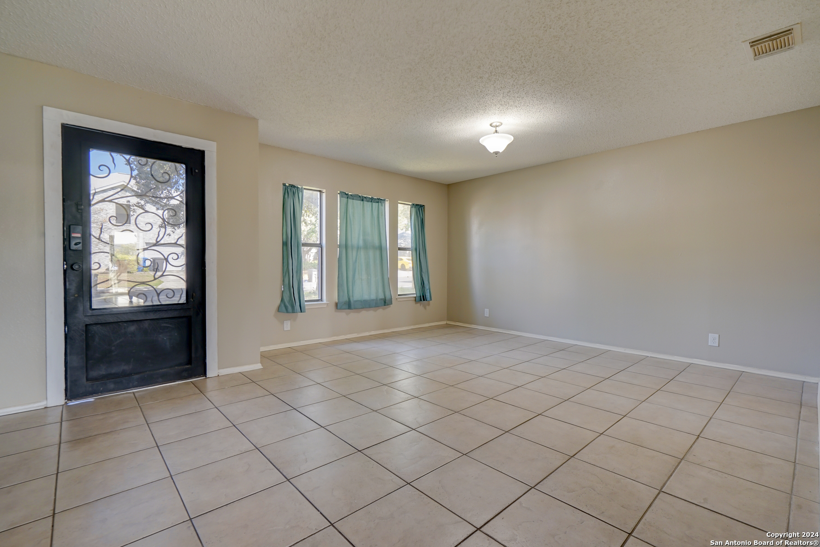 3526 MISTIC GRV, San Antonio, TX 78247