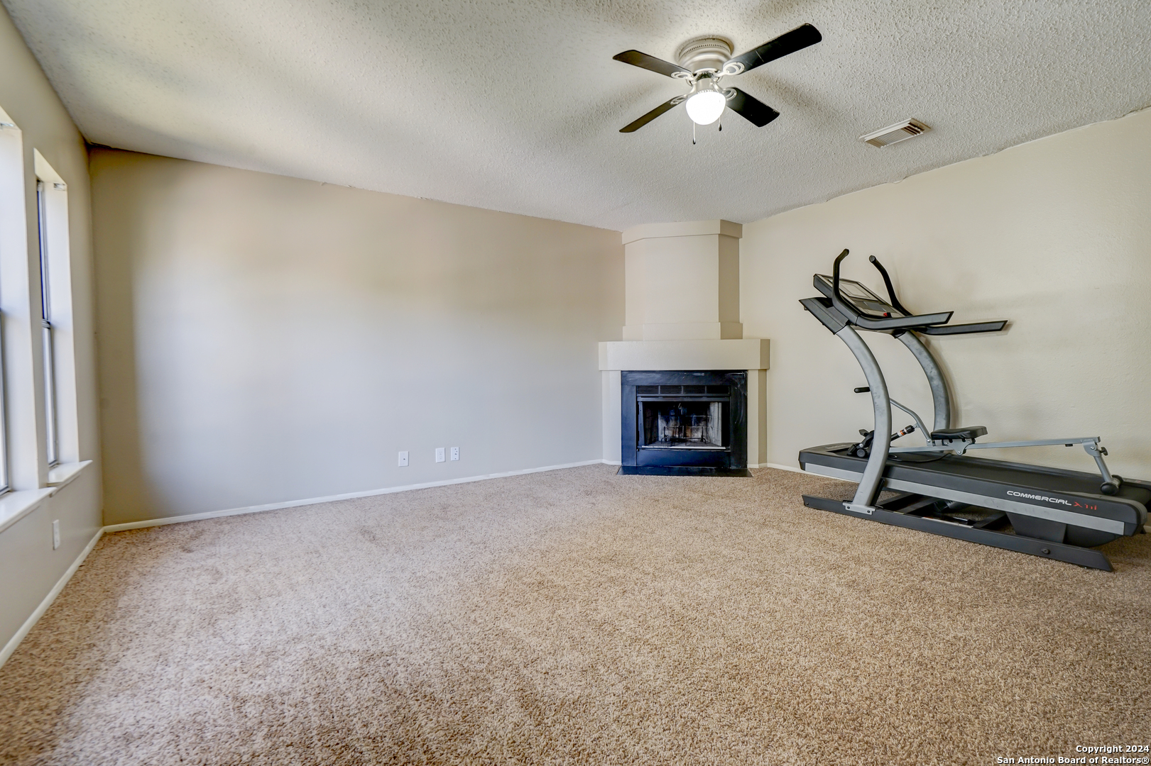 3526 MISTIC GRV, San Antonio, TX 78247