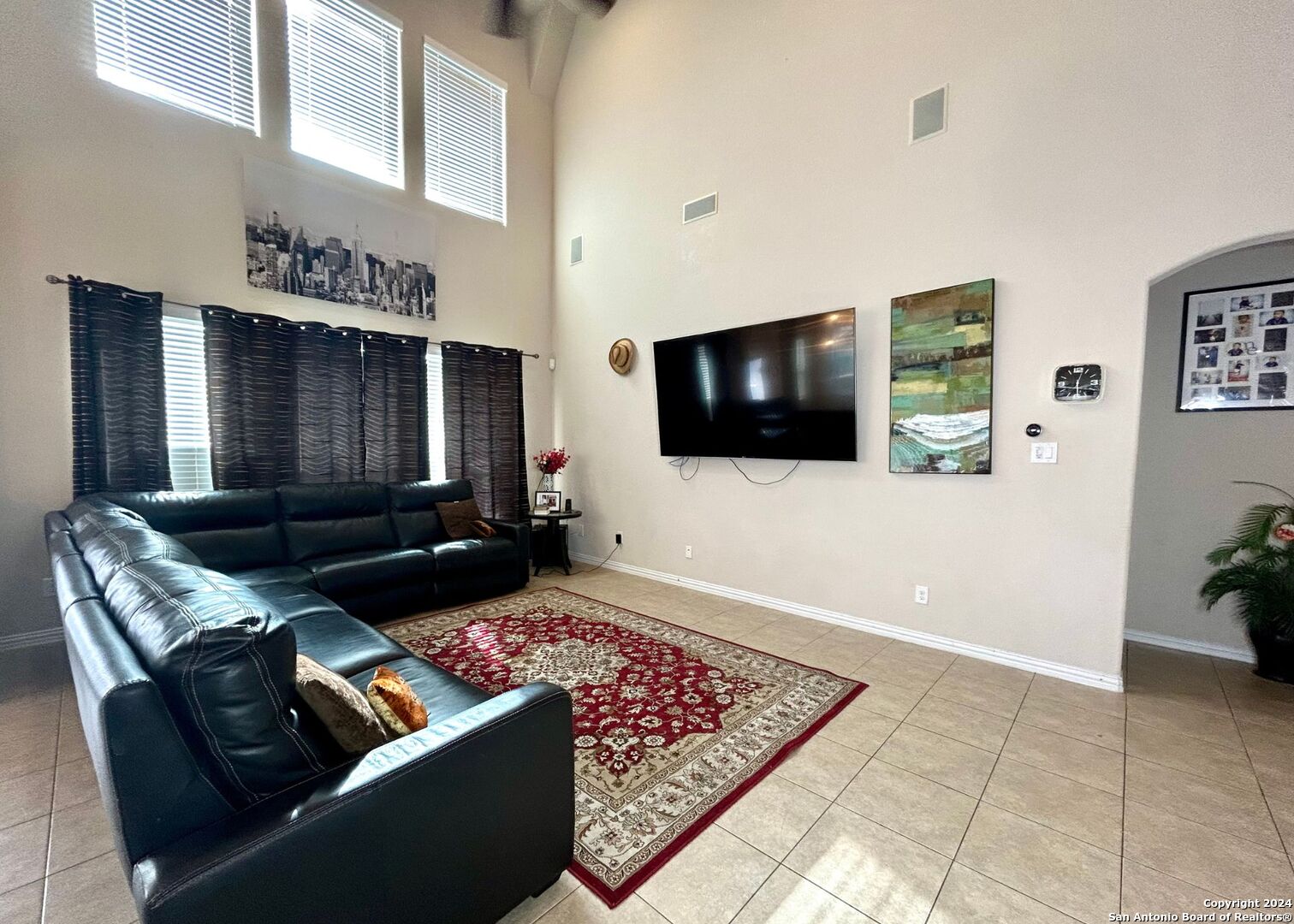 8166 TWO FLS, San Antonio, TX 78255