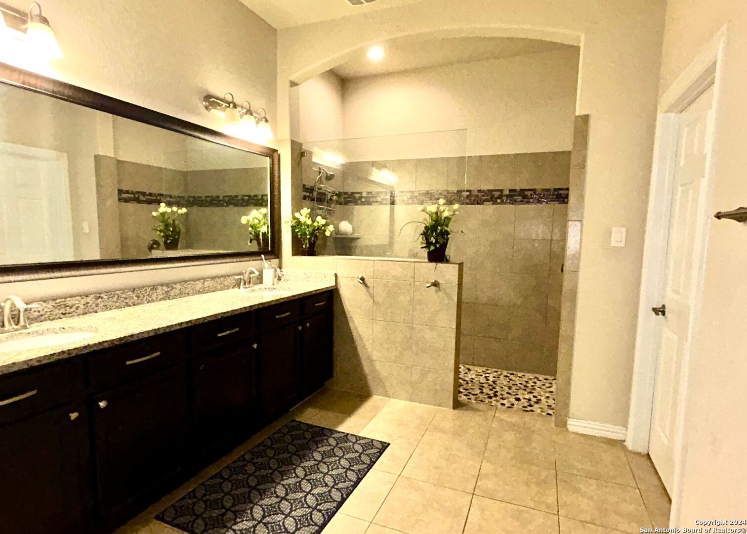 8166 TWO FLS, San Antonio, TX 78255