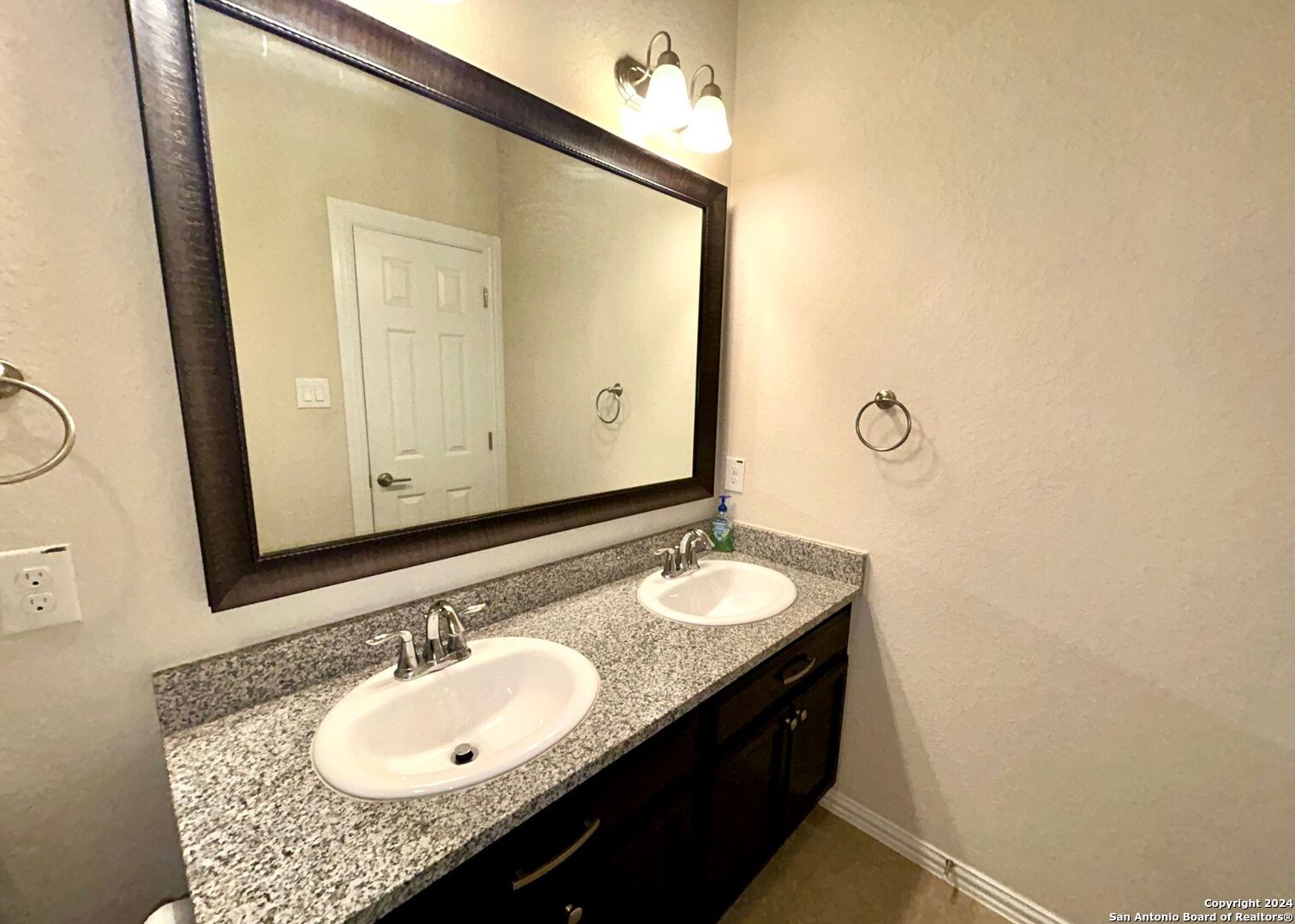 8166 TWO FLS, San Antonio, TX 78255