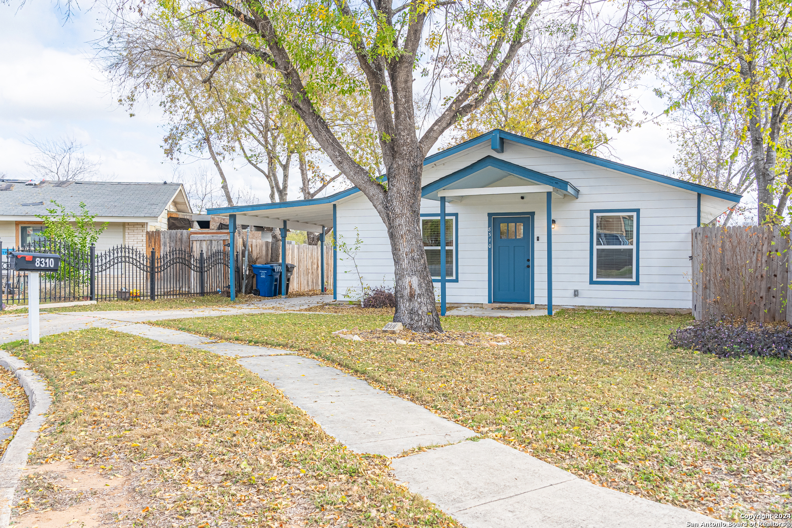 8310 Running Horse, San Antonio, TX 78242
