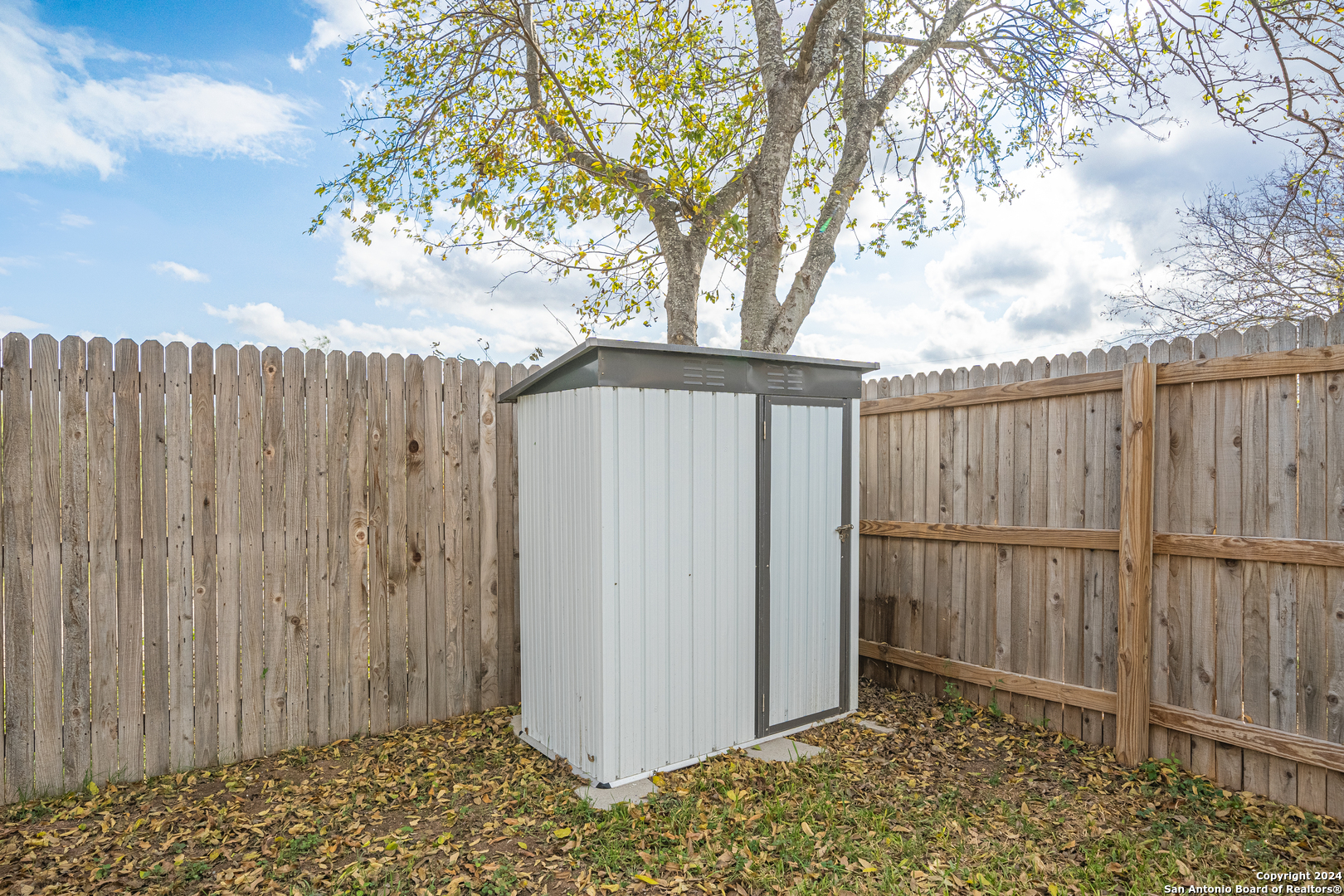 8310 Running Horse, San Antonio, TX 78242