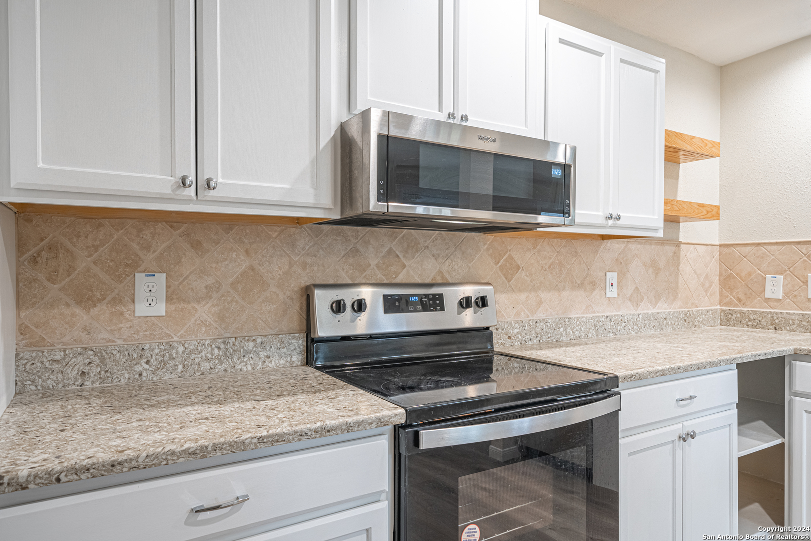 8310 Running Horse, San Antonio, TX 78242