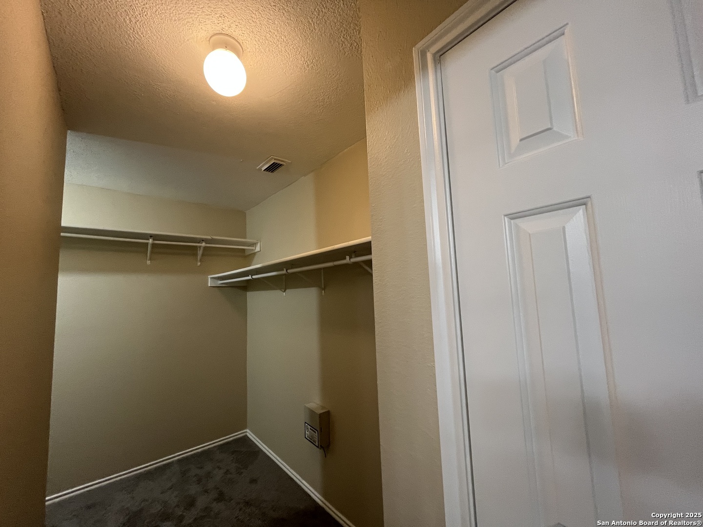 1219 CARMEL OAKS, San Antonio, TX 78253