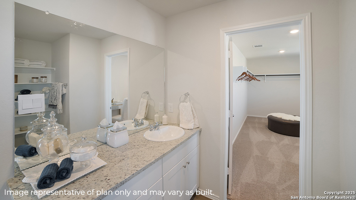 305 Breezy Lane, San Antonio, TX 78253