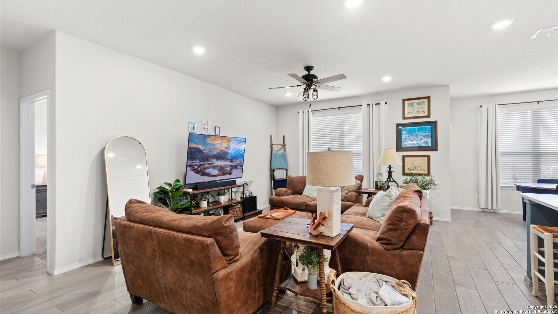2437 HIDDENBROOKE TRCE, Seguin, TX 78155