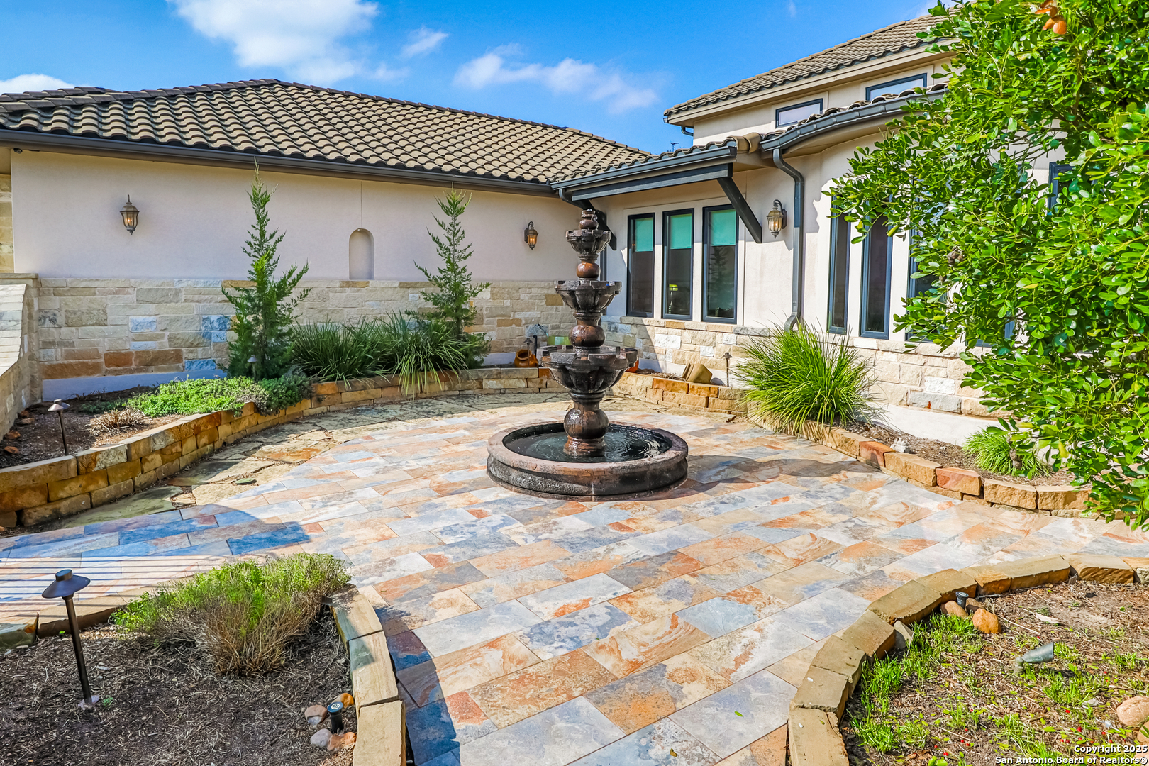 316 CLEAR LAKE DR, New Braunfels, TX 78132